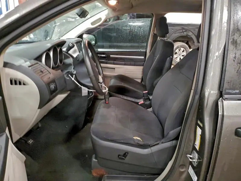 2010 DODGE GRAND CARAVAN SE  