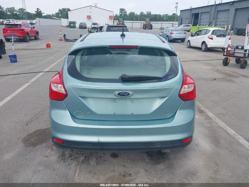 2012 FORD FOCUS SE