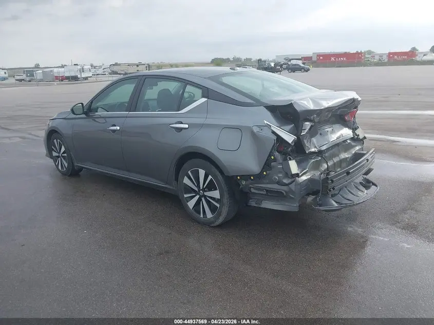 2021 NISSAN ALTIMA SV FWD