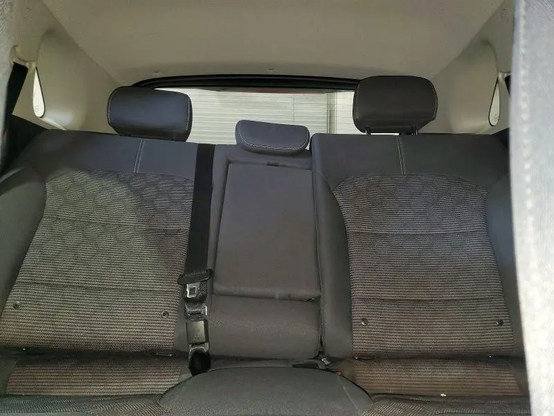 2017 KIA NIRO LX  