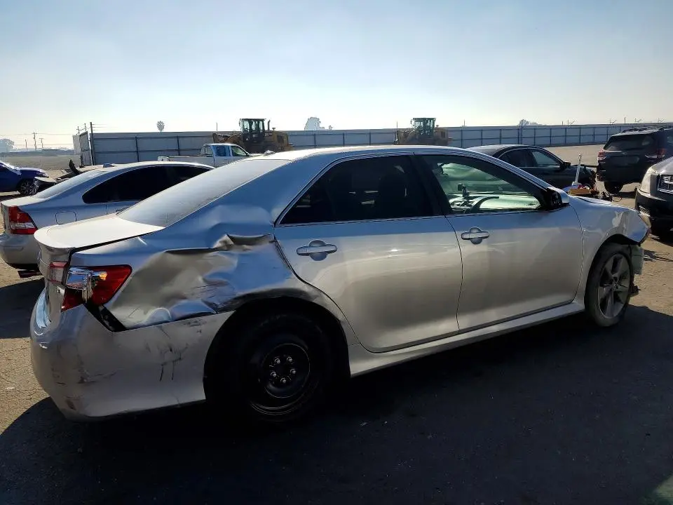 2014 TOYOTA CAMRY SE SPORT  