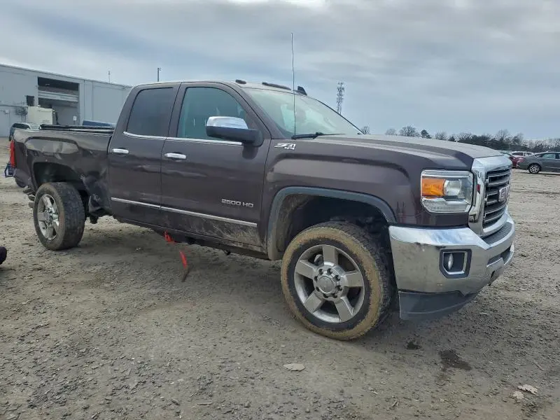 2016 GMC SIERRA K2500 SLT  