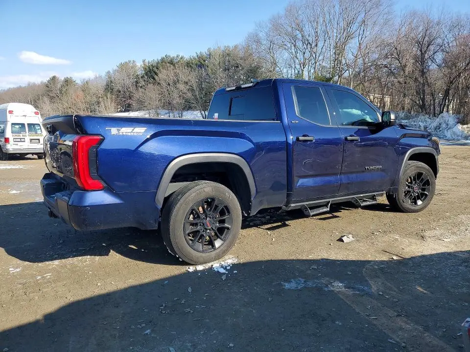 2023 TOYOTA TUNDRA DOUBLE CAB SR  