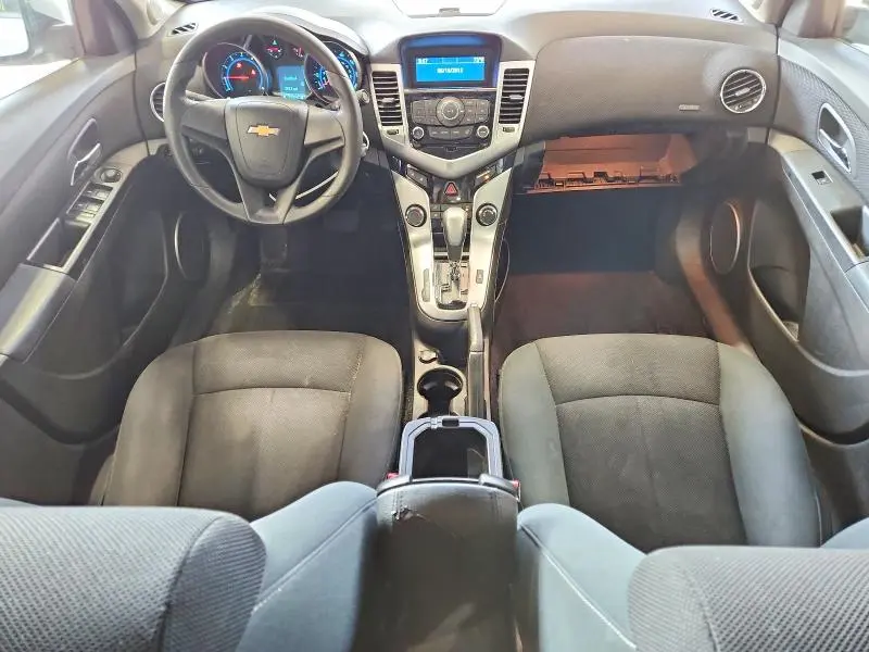2011 CHEVROLET CRUZE LT  