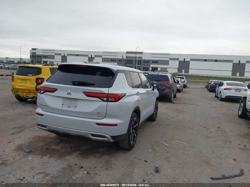 2024 MITSUBISHI OUTLANDER SE 2.5 2WD