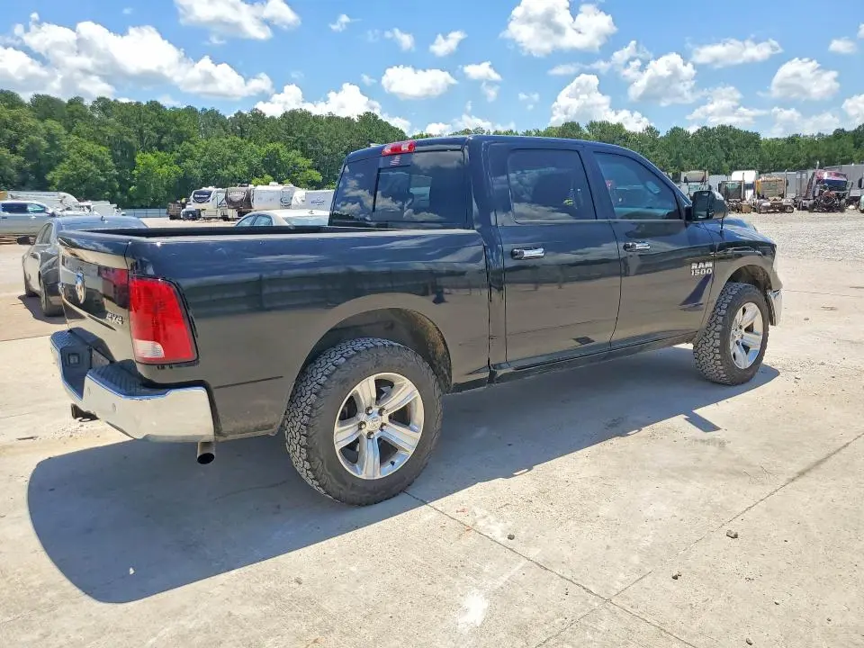 2014 RAM 1500 SLT  