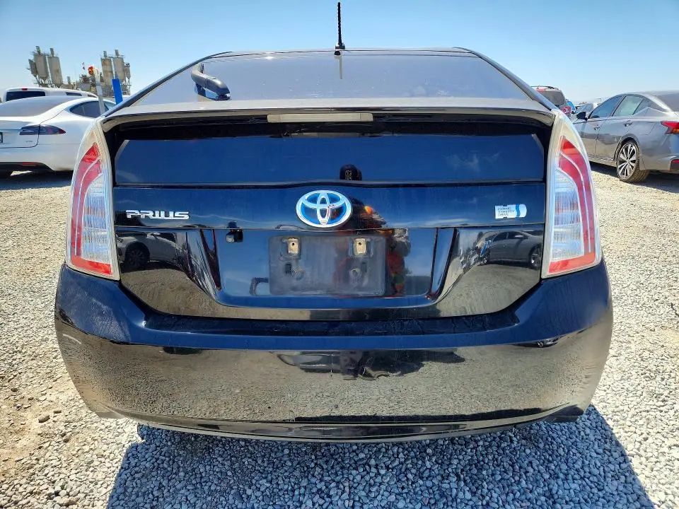 2013 TOYOTA PRIUS TWO  