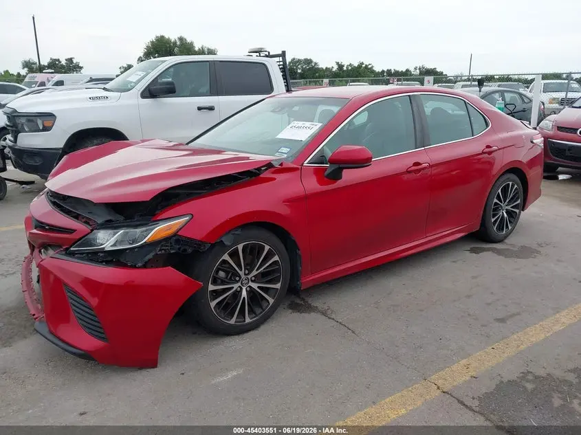 2020 TOYOTA CAMRY SE