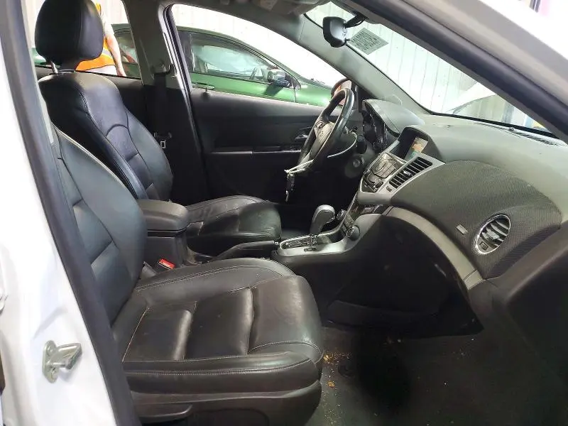 2014 CHEVROLET CRUZE LT  