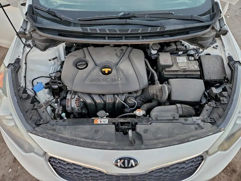 2015 KIA FORTE LX  