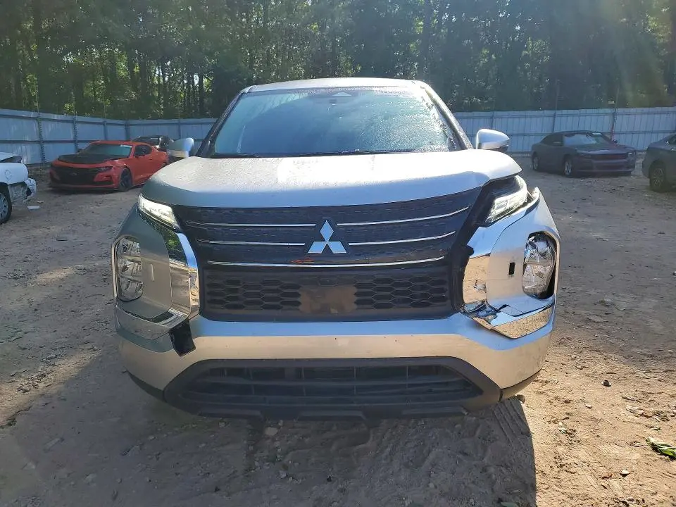 2022 MITSUBISHI OUTLANDER ES  