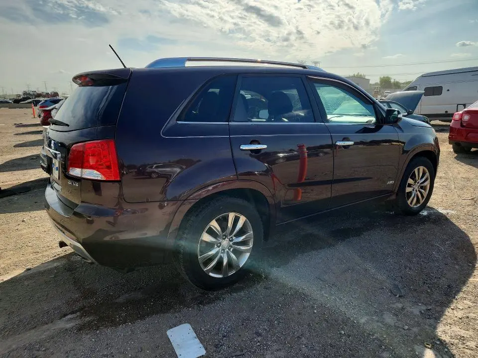 2011 KIA SORENTO SX  