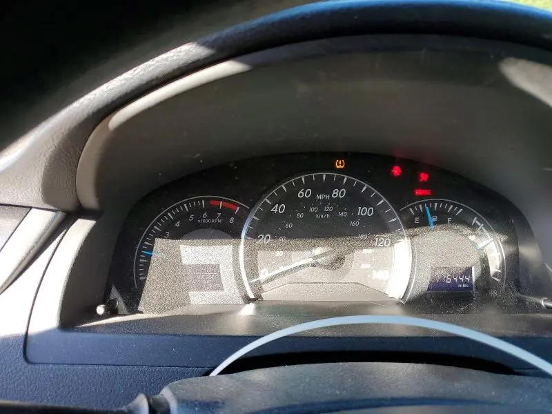 2012 TOYOTA CAMRY LE  