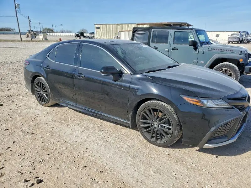 2021 TOYOTA CAMRY XSE  