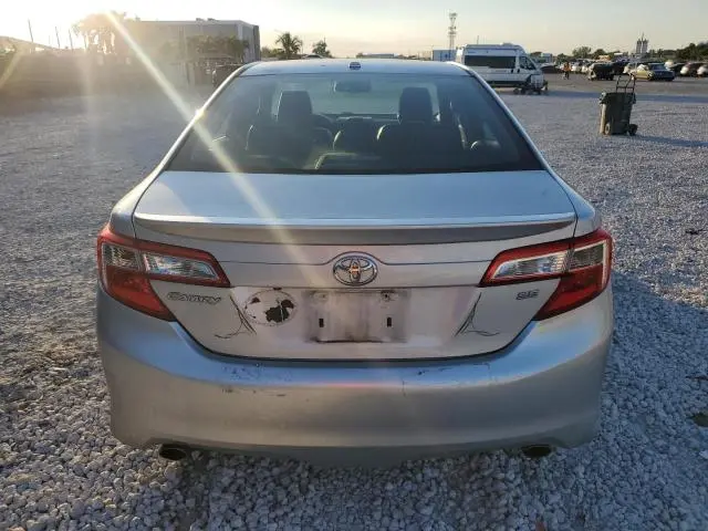 2012 TOYOTA CAMRY SE  