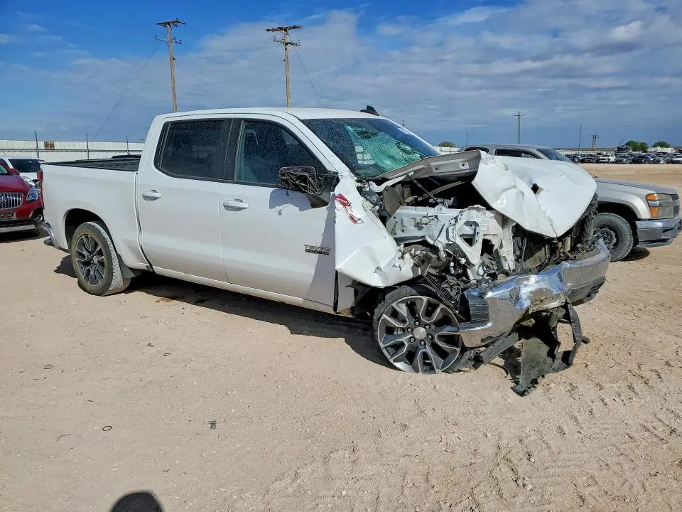 2020 CHEVROLET SILVERADO K1500 LT  