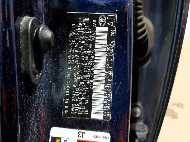 2013 TOYOTA COROLLA BASE  