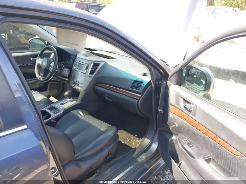 2014 SUBARU LEGACY 2.5I LIMITED