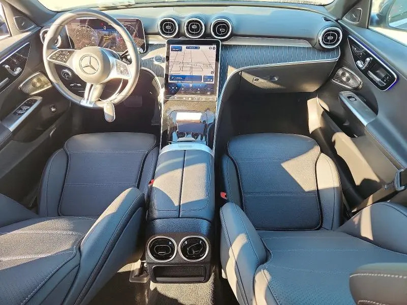 2024 MERCEDES-BENZ C 300  
