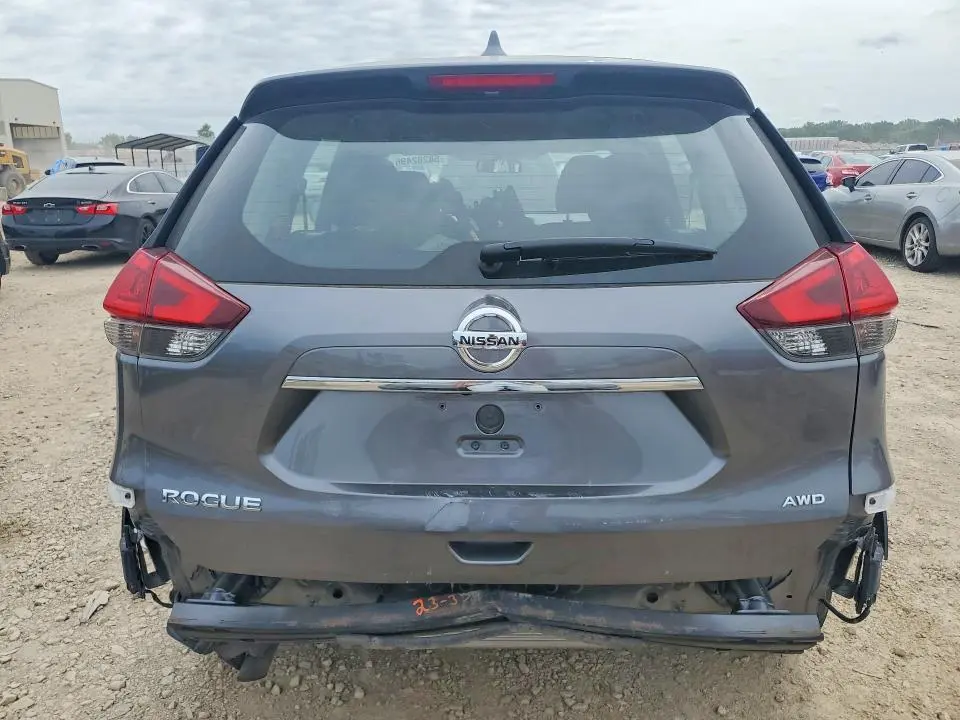 2018 NISSAN ROGUE S  
