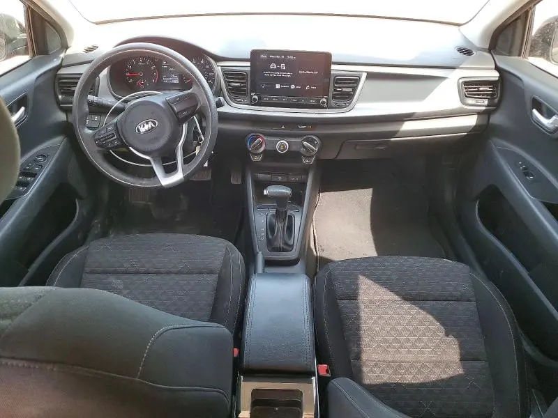 2021 KIA RIO LX  