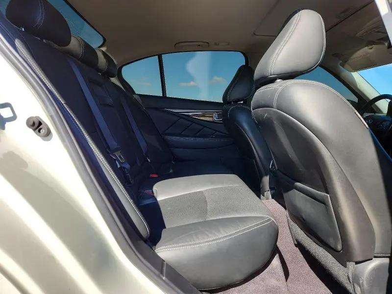 2016 INFINITI Q50 3.0T PREMIUM  