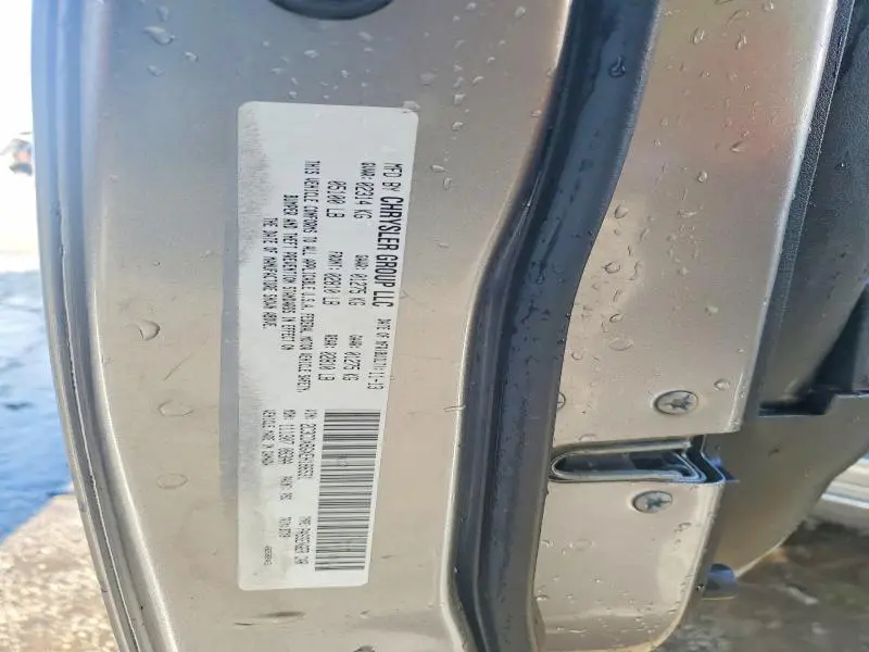 2014 DODGE CHARGER SE  