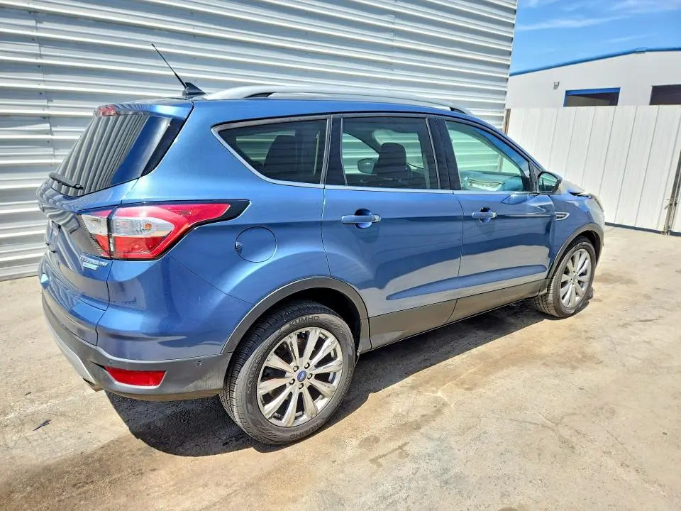 2018 FORD ESCAPE TITANIUM  