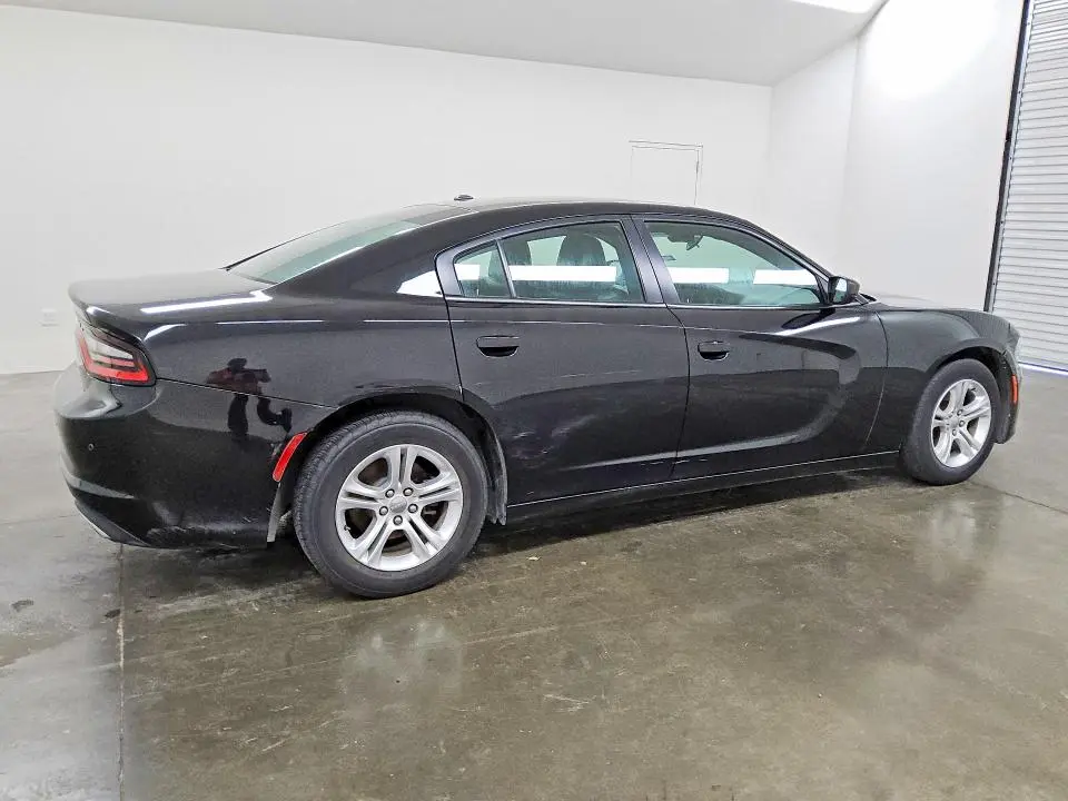 2019 DODGE CHARGER SXT  