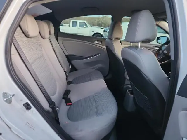 2015 HYUNDAI ACCENT GLS  