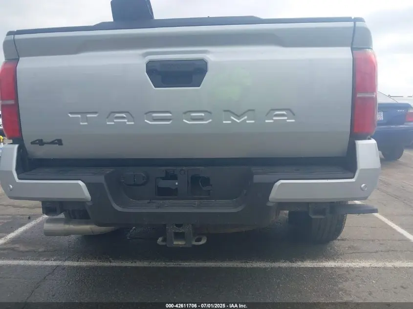 2025 TOYOTA TACOMA TRD SPORT 4WD