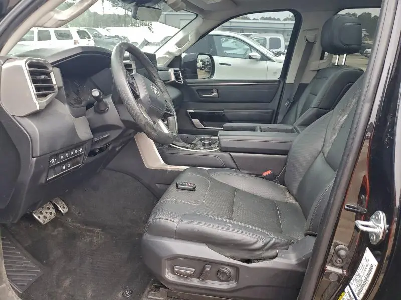 2023 TOYOTA TUNDRA CREWMAX LIMITED  