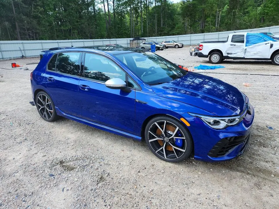 2024 VOLKSWAGEN GOLF R   
