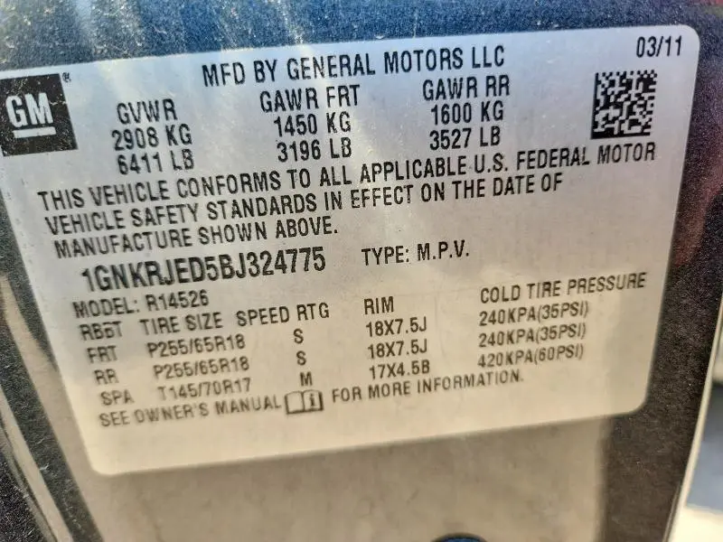 2011 CHEVROLET TRAVERSE LT  