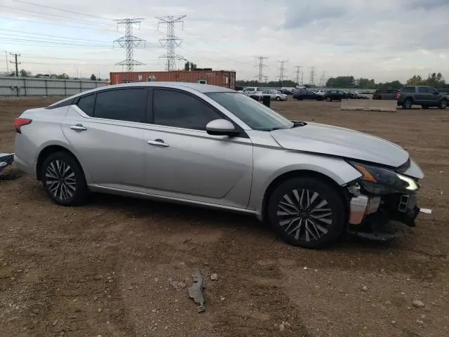 2023 NISSAN ALTIMA SV
