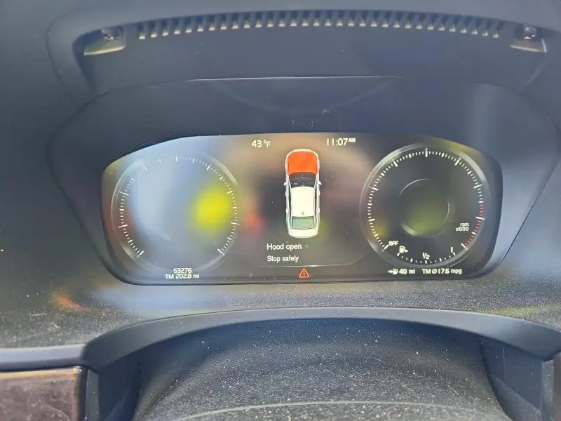 2018 VOLVO S90 T6 MOMENTUM  