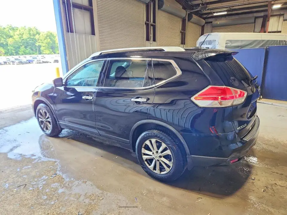 2015 NISSAN ROGUE SV  