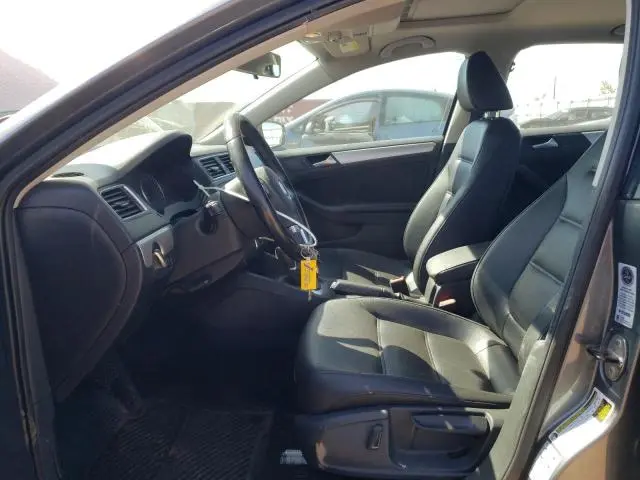 2014 VOLKSWAGEN JETTA SE  