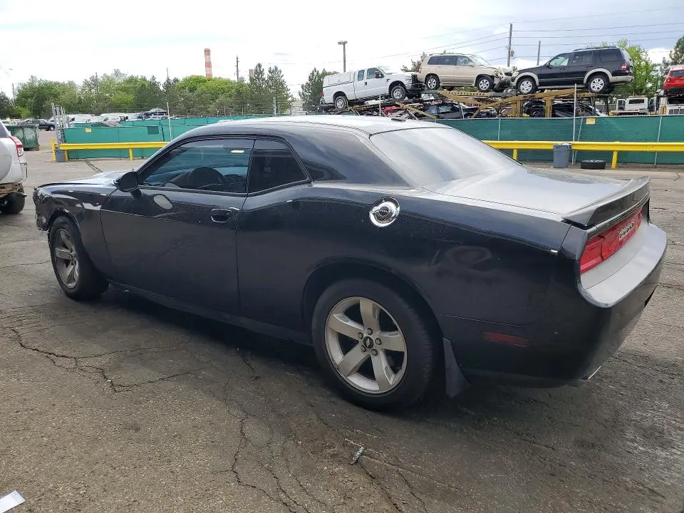 2013 DODGE CHALLENGER SXT  