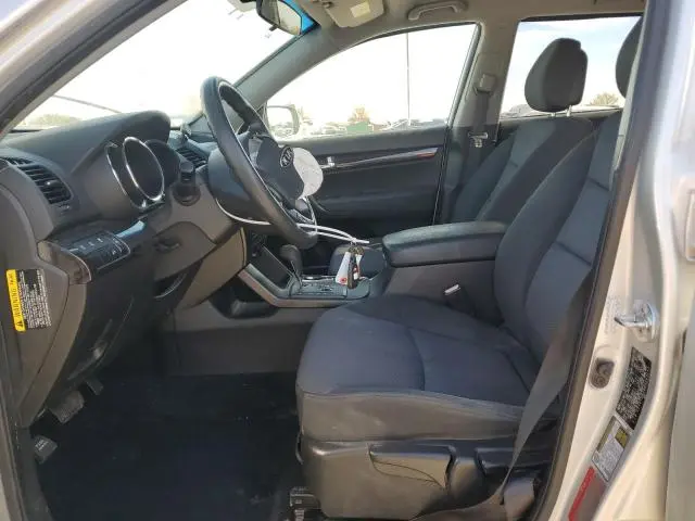 2011 KIA SORENTO BASE  