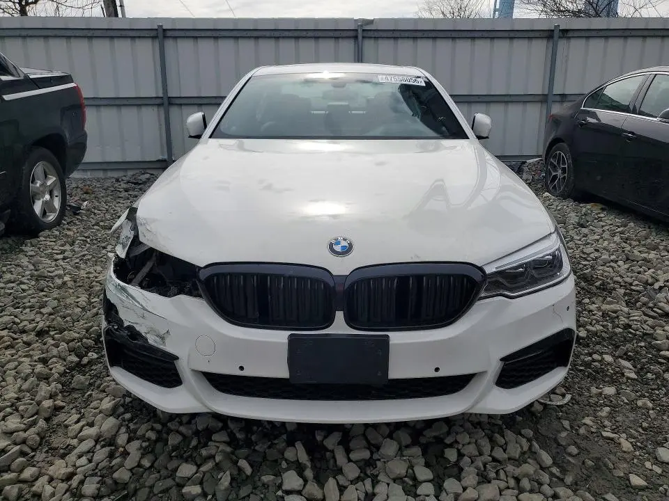 2017 BMW 540 XI  
