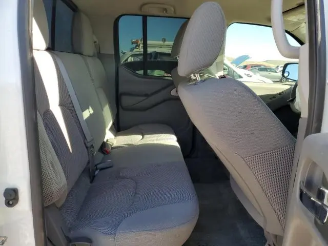 2018 NISSAN FRONTIER S  