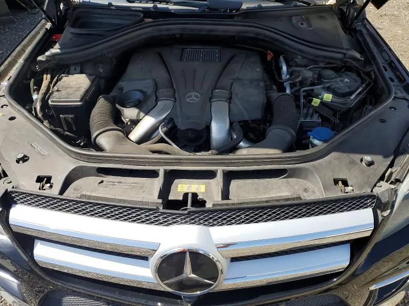2015 MERCEDES-BENZ GL 550 4MATIC  
