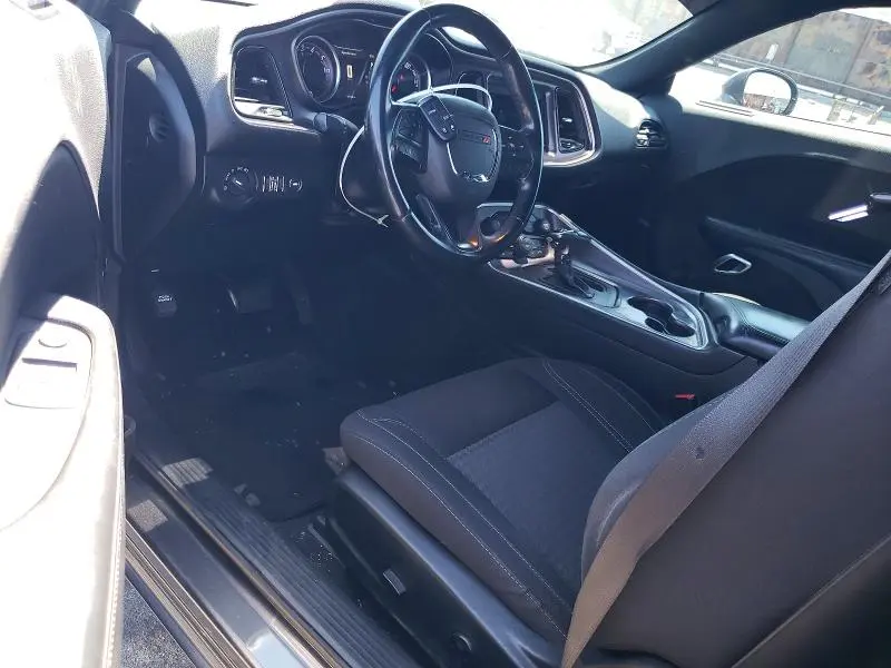 2019 DODGE CHALLENGER SXT  
