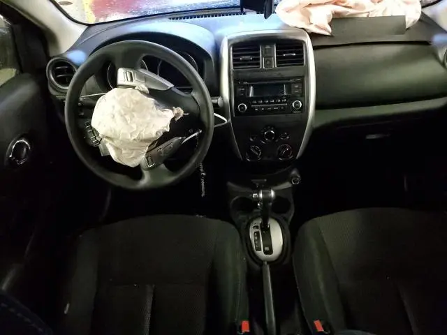 2018 NISSAN VERSA S