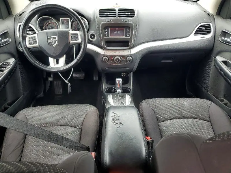 2013 DODGE JOURNEY SE  