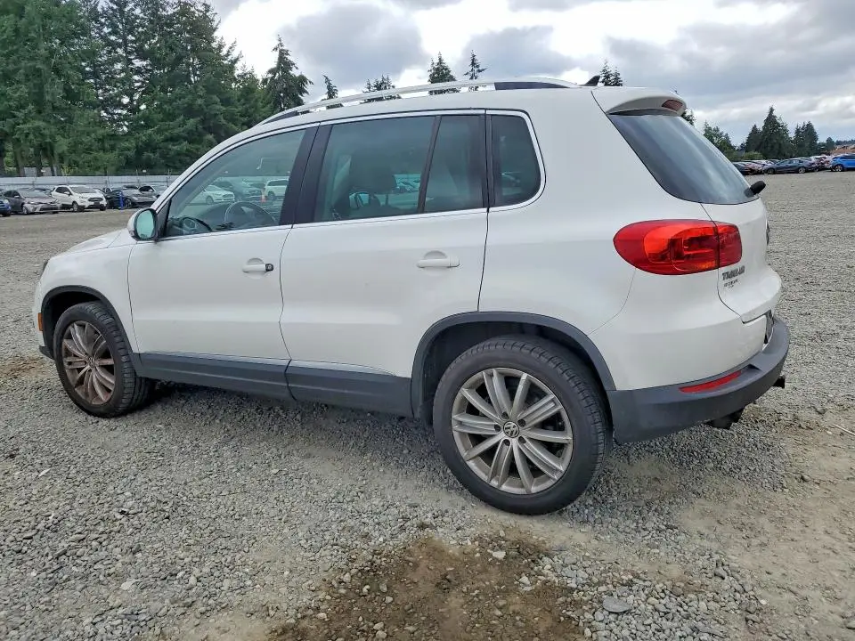 2012 VOLKSWAGEN TIGUAN S  