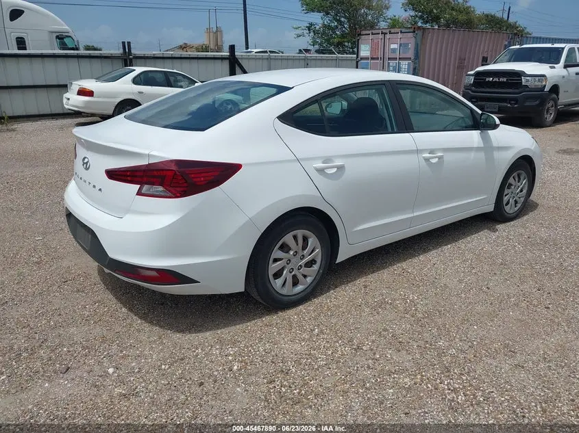 2020 HYUNDAI ELANTRA SE