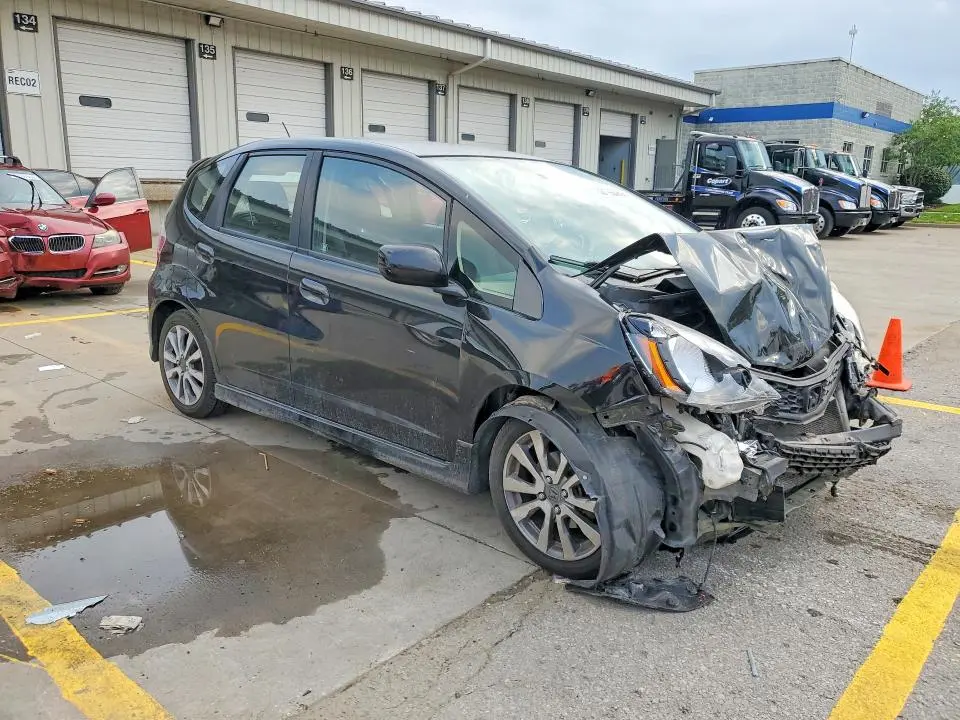 2013 HONDA FIT SPORT  