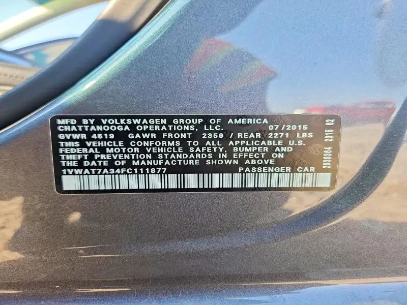 2015 VOLKSWAGEN PASSAT S  